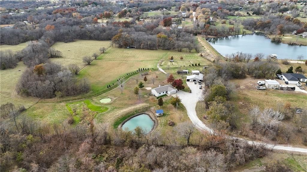 588 NW 1751st Road, Kingsville, MO