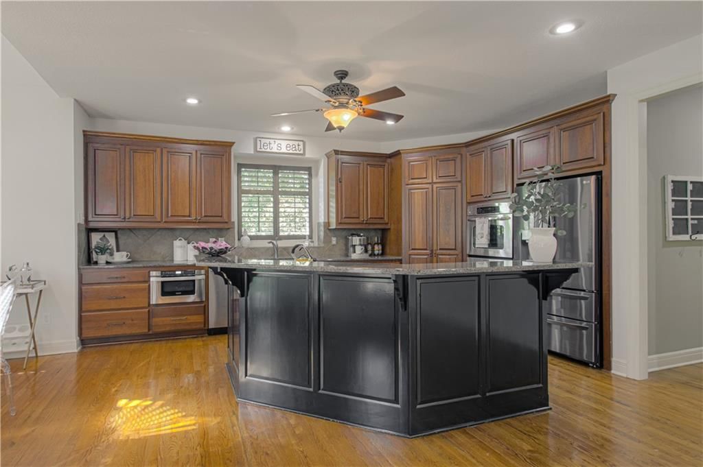 22209 W 57th Street — photo 11