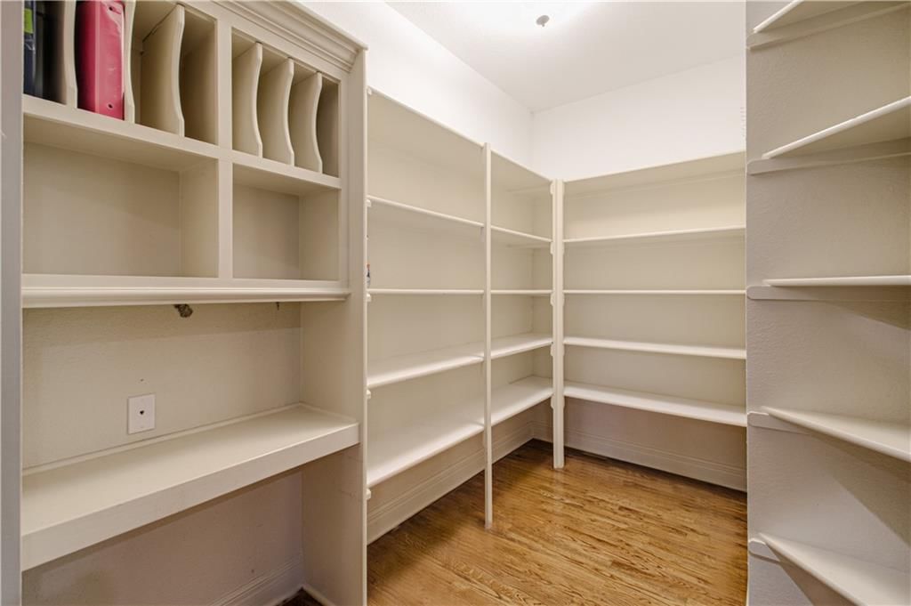22209 W 57th Street — photo 15