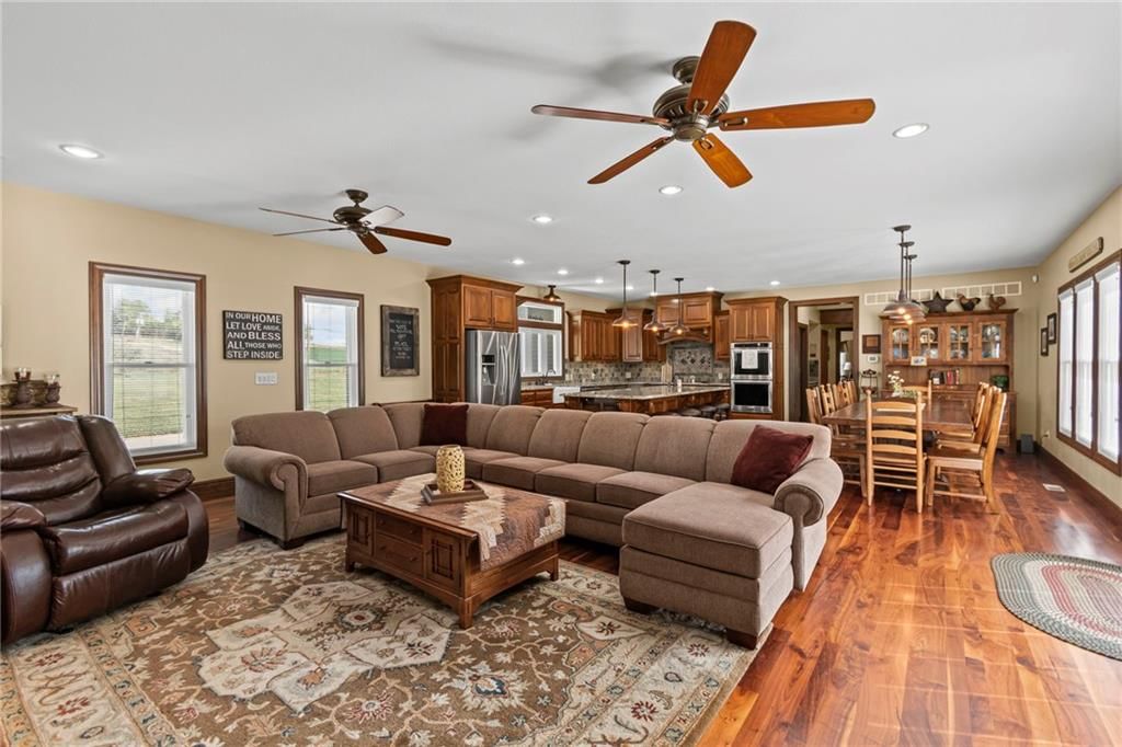 604 N Buckner Tarsney Road — photo 11
