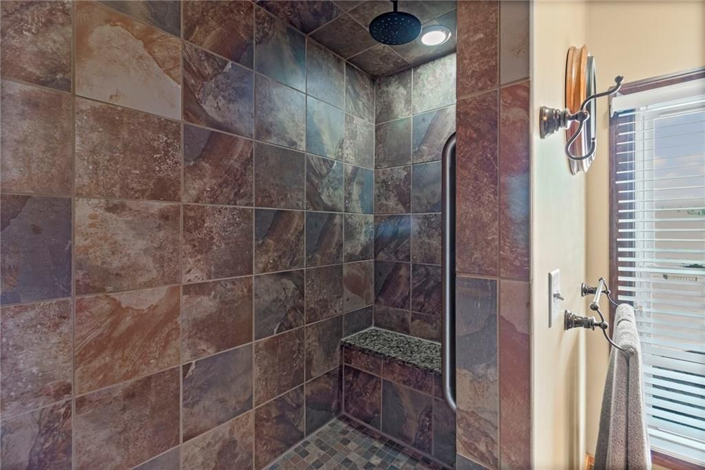 604 N Buckner Tarsney Road — photo 28