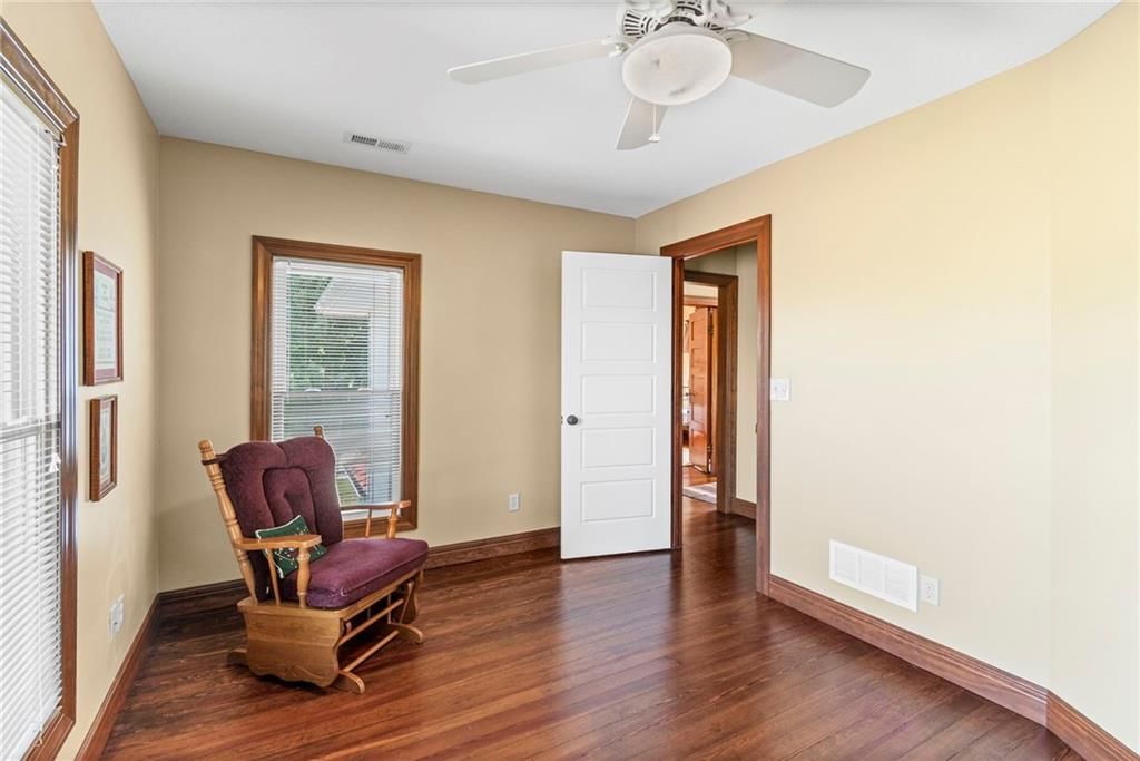 604 N Buckner Tarsney Road — photo 30