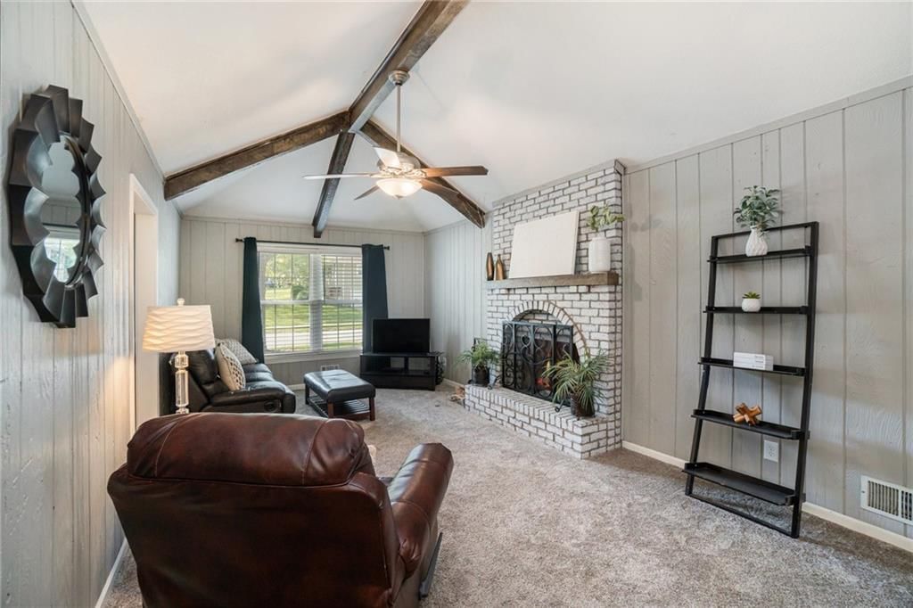 1820 SW Keystone Drive — photo 4