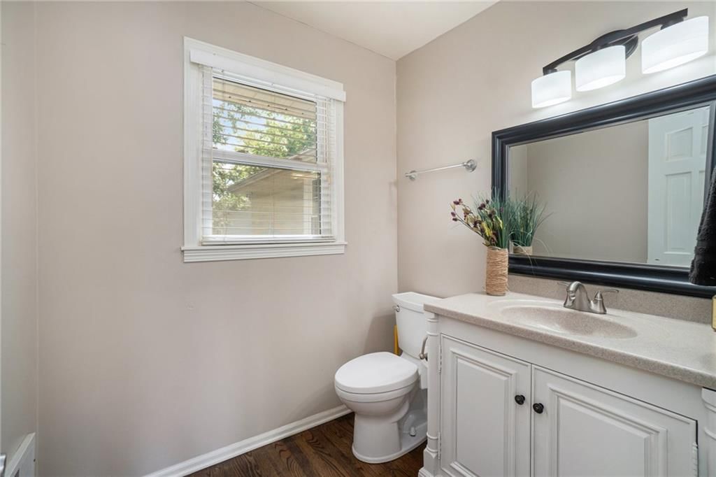 1820 SW Keystone Drive — photo 10