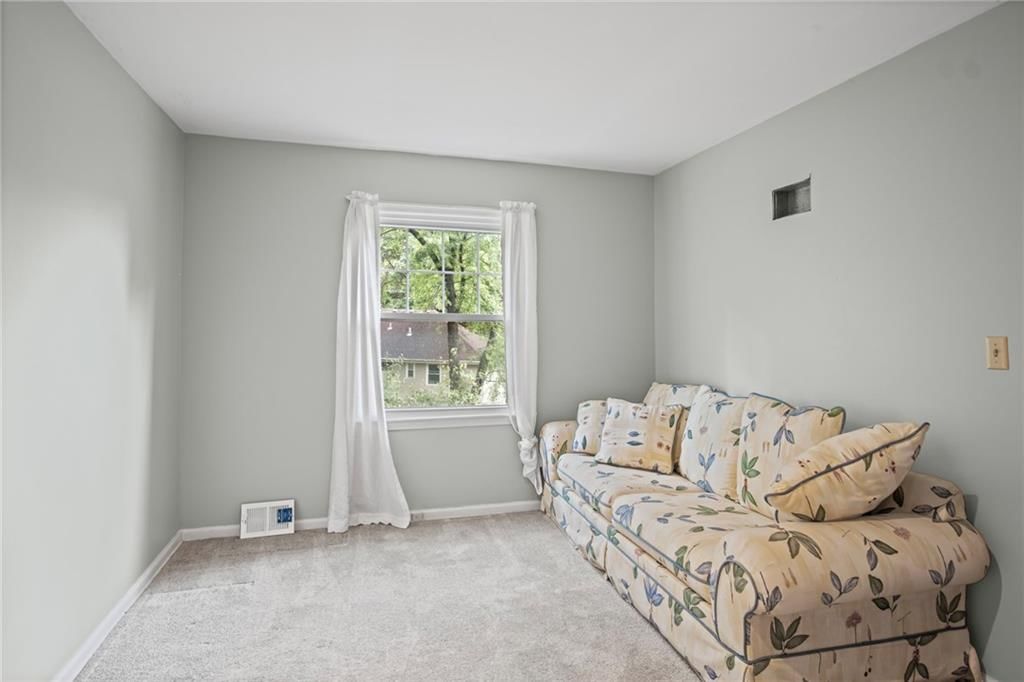 11543 Baltimore Avenue — photo 9