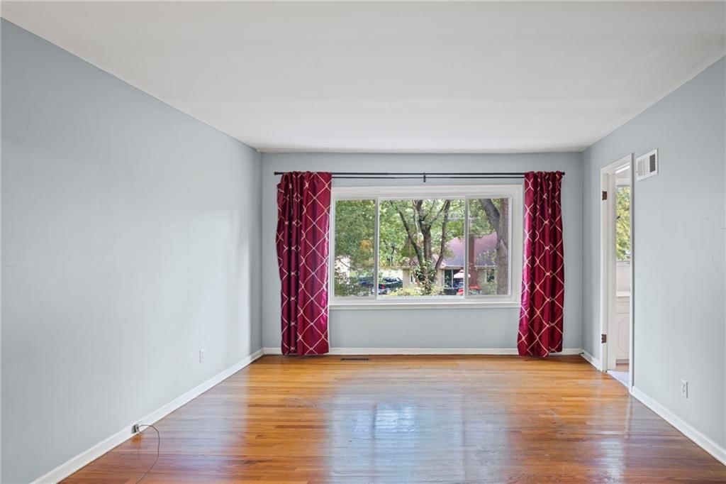 11543 Baltimore Avenue — photo 12