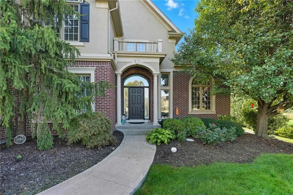 10107 N Chestnut Court — photo 3