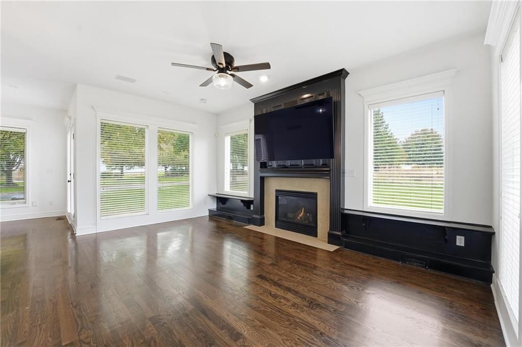 10107 N Chestnut Court — photo 16