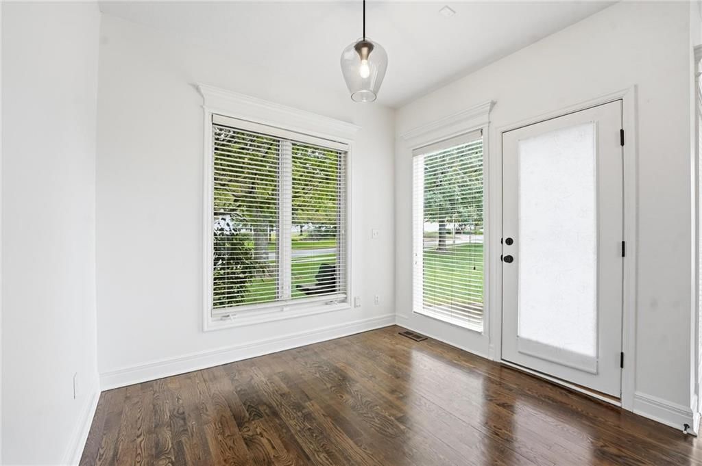 10107 N Chestnut Court — photo 20