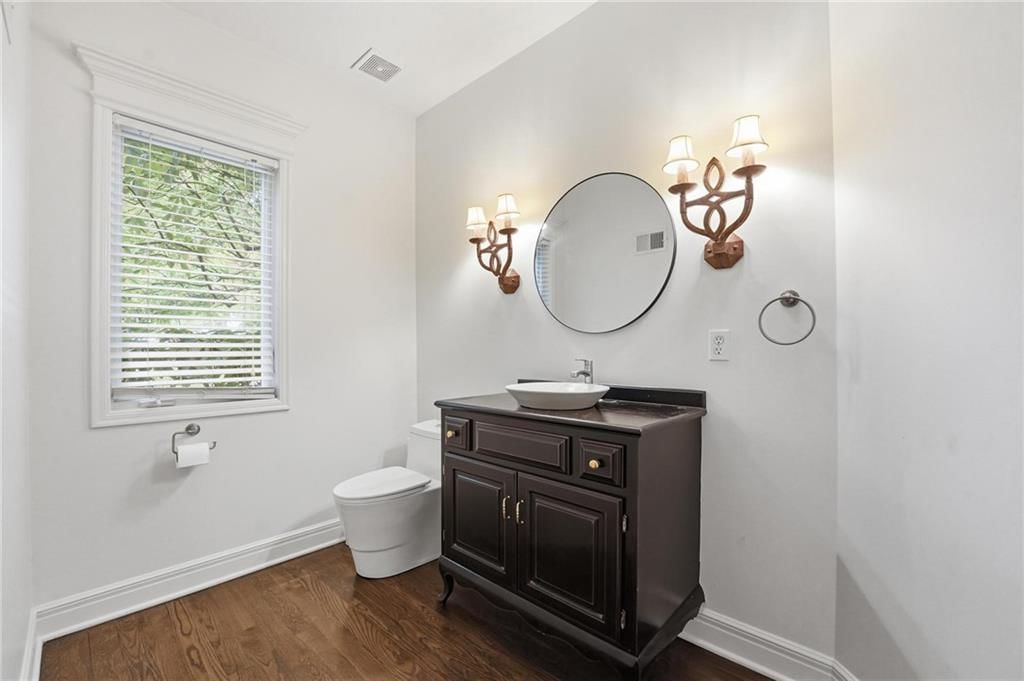 10107 N Chestnut Court — photo 24