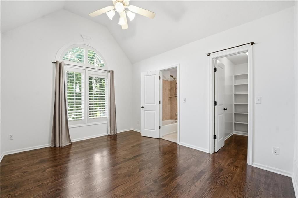 10107 N Chestnut Court — photo 32