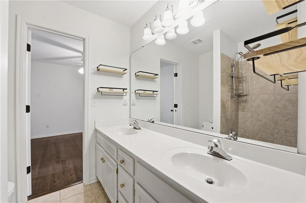 10107 N Chestnut Court — photo 34