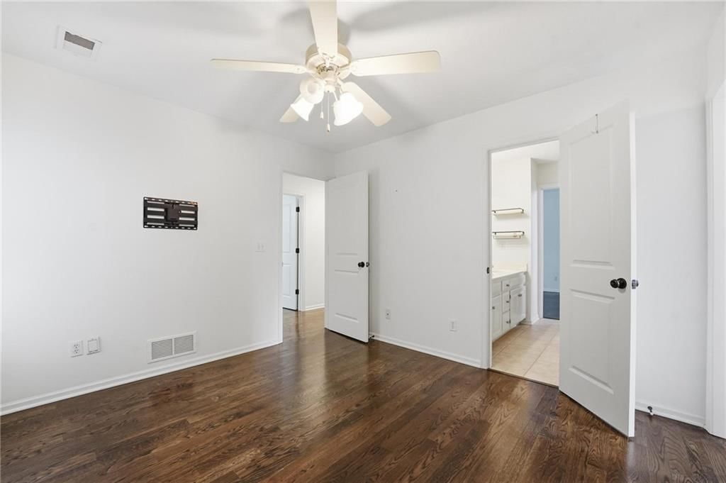 10107 N Chestnut Court — photo 36