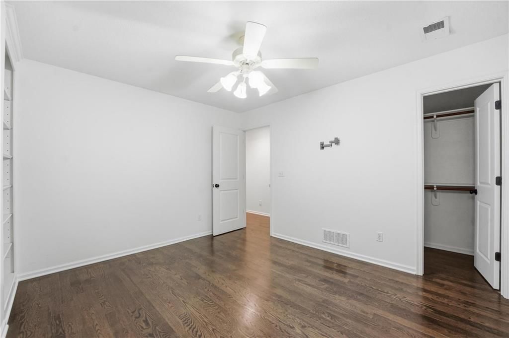10107 N Chestnut Court — photo 39