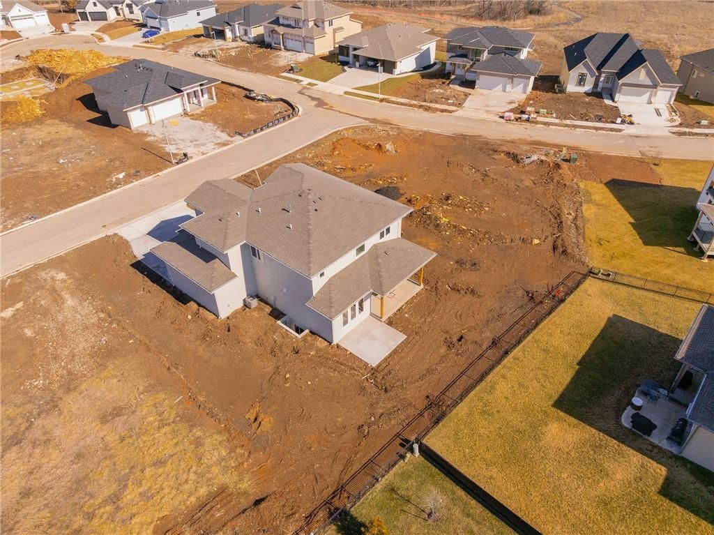 25033 W 141st Terrace — photo 44