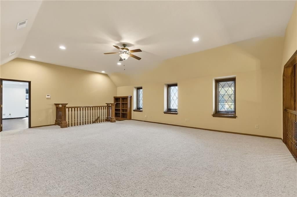 317 CAMELOT Drive — photo 40