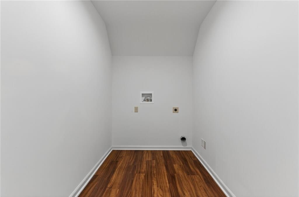 317 CAMELOT Drive — photo 58