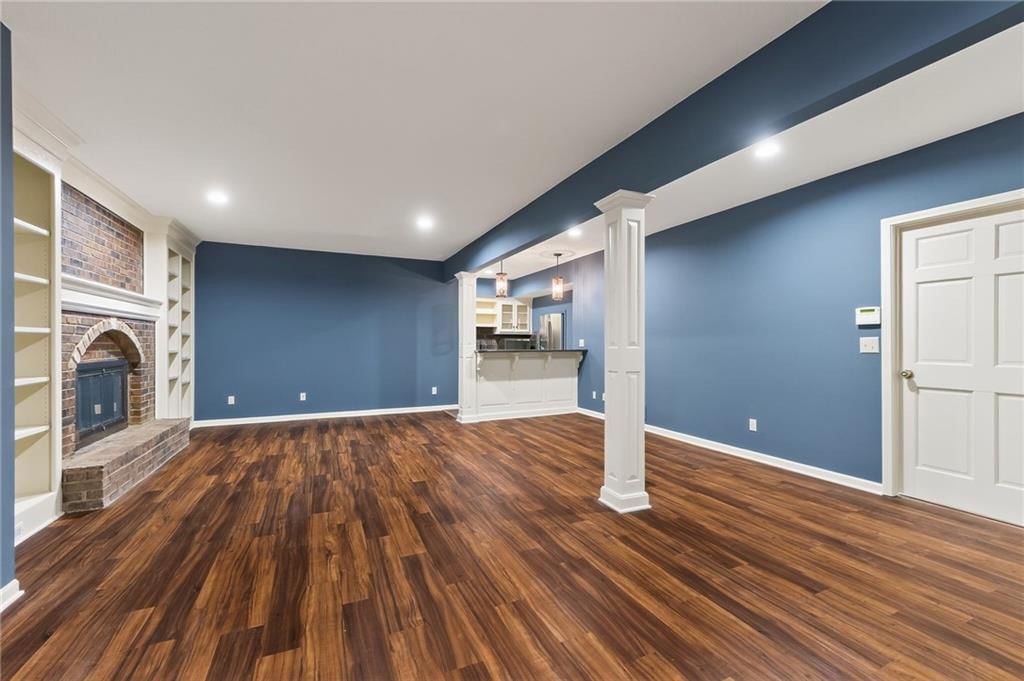 317 CAMELOT Drive — photo 61