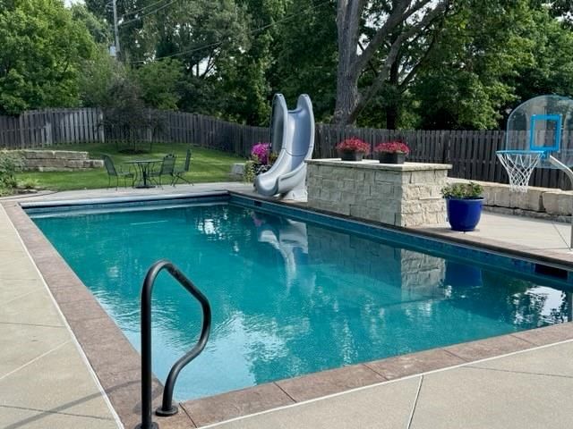 317 CAMELOT Drive — photo 84