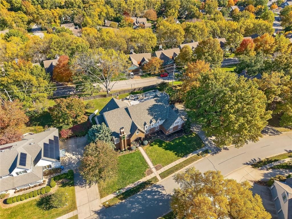 317 CAMELOT Drive — photo 91