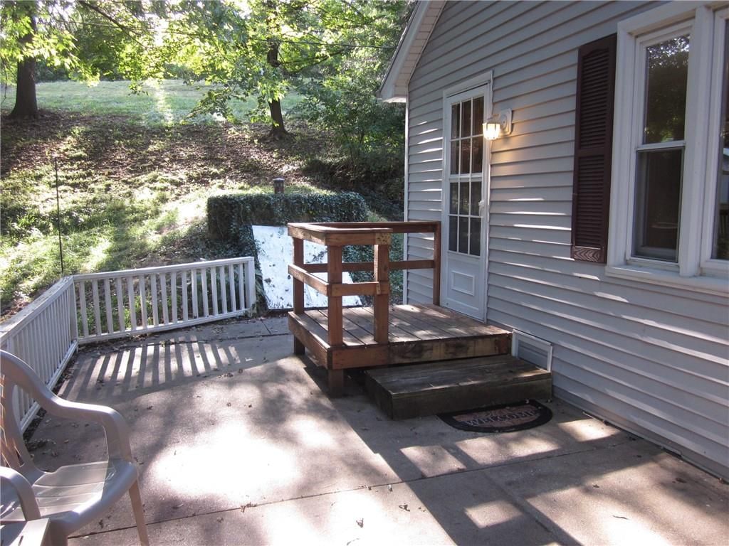 222 Dogwood Street — photo 9