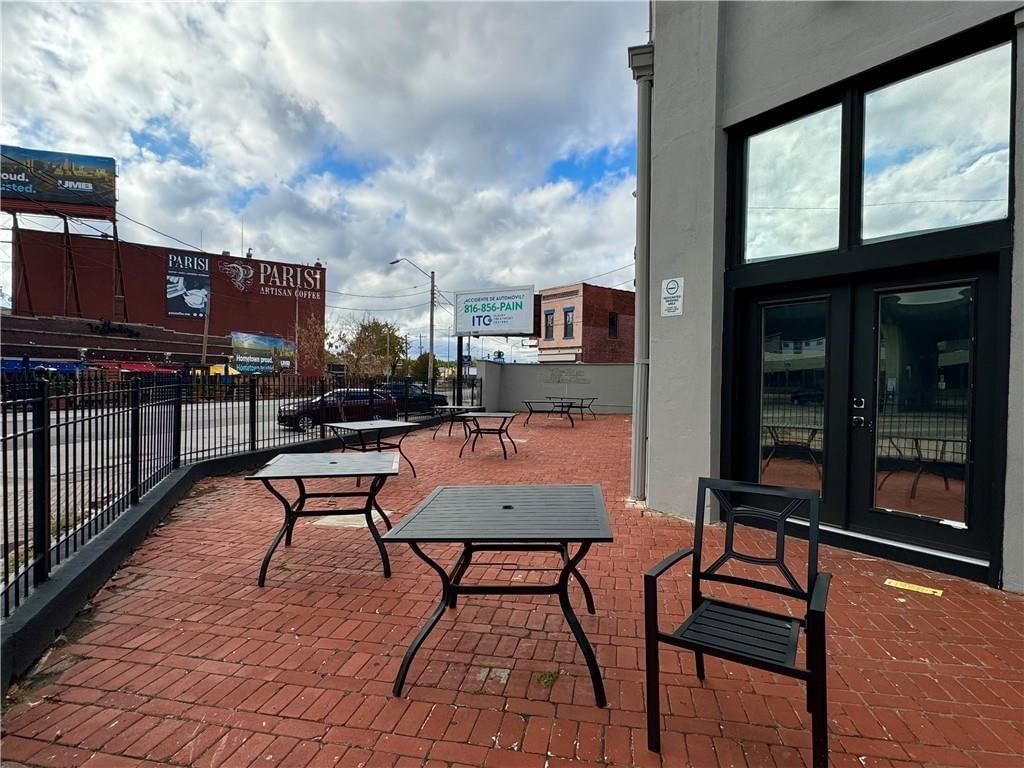 700 Southwest Boulevard — photo 8