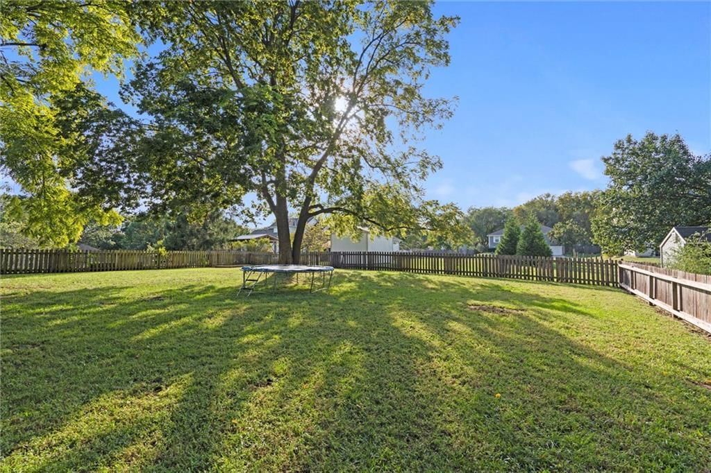 1003 Truman Street — photo 29