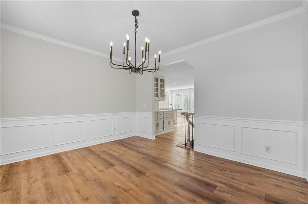5829 Manor Lane — photo 6