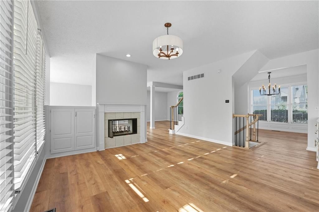 5829 Manor Lane — photo 17
