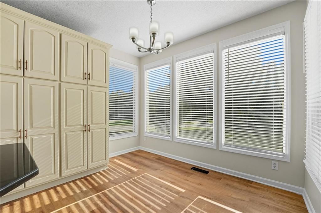 5829 Manor Lane — photo 19