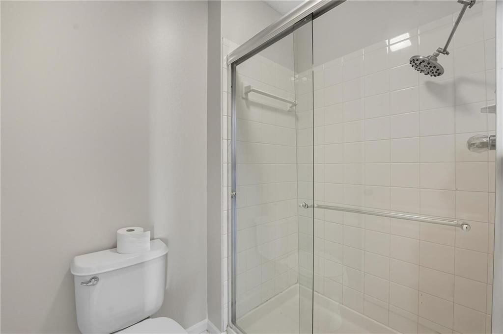 5829 Manor Lane — photo 30