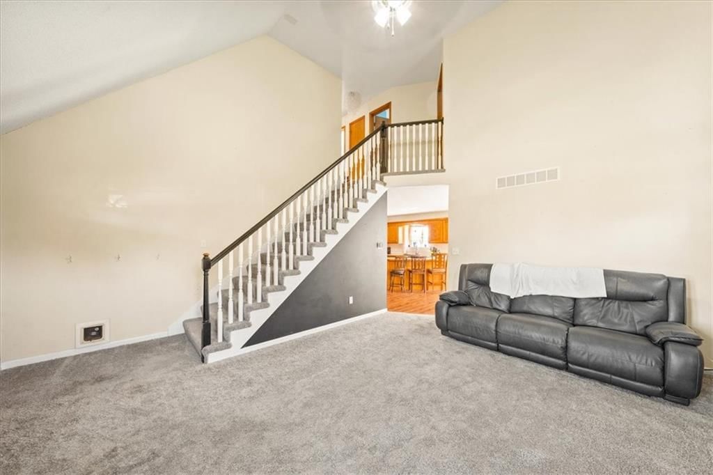 1309 Pinoak Court — photo 5