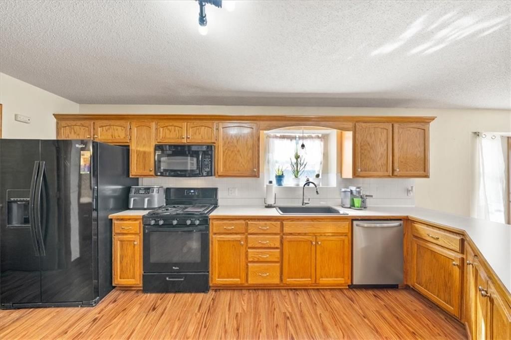 1309 Pinoak Court — photo 10