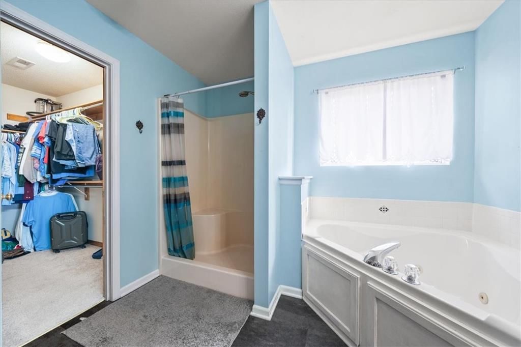1309 Pinoak Court — photo 15