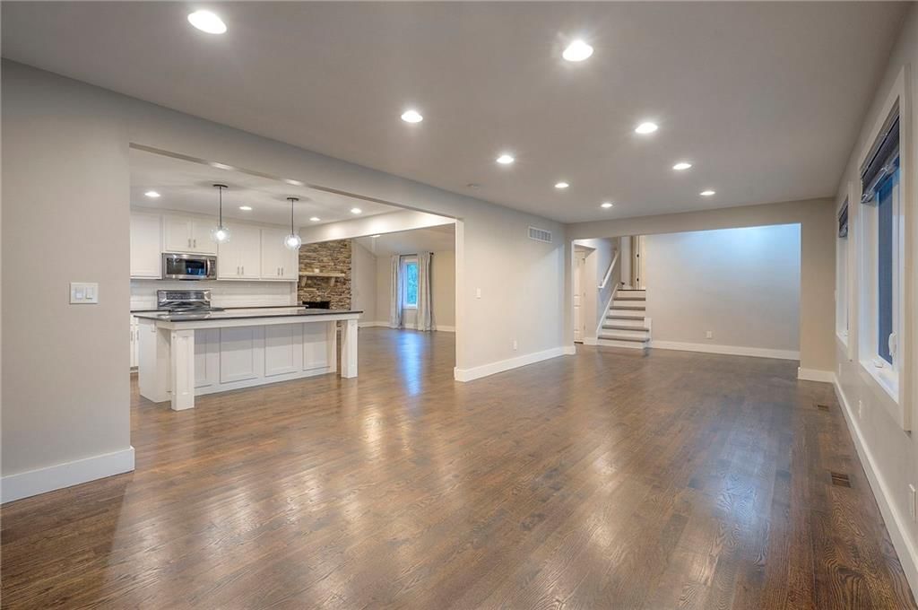 14129 S Locust Street — photo 12