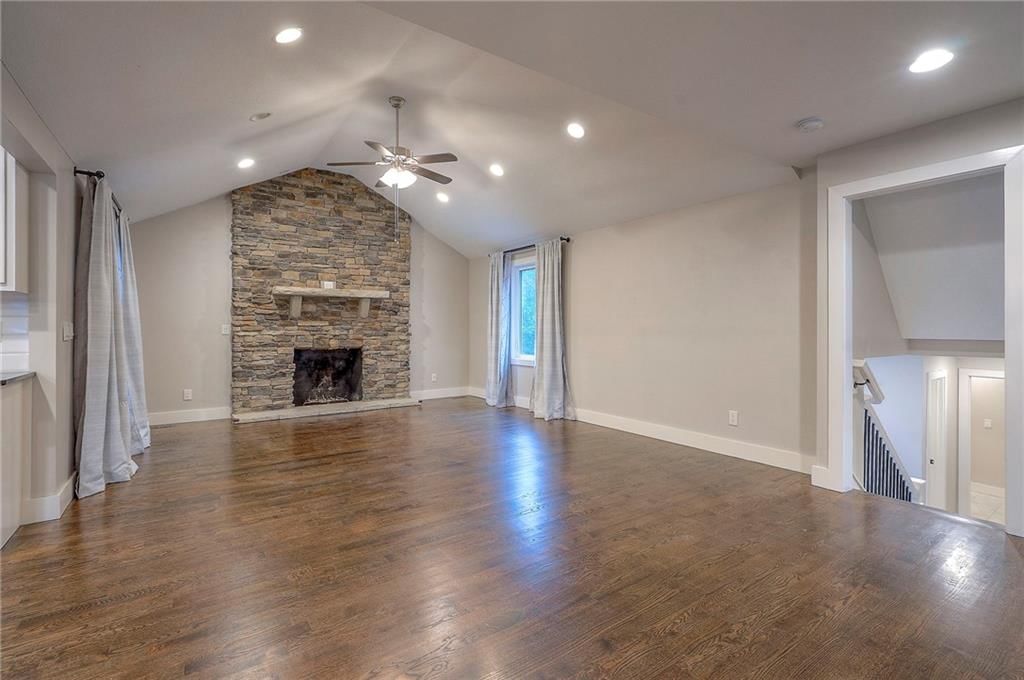 14129 S Locust Street — photo 22