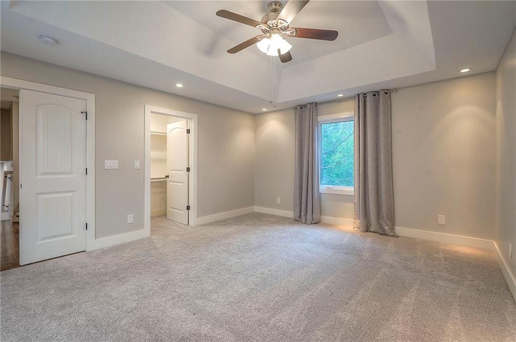 14129 S Locust Street — photo 34