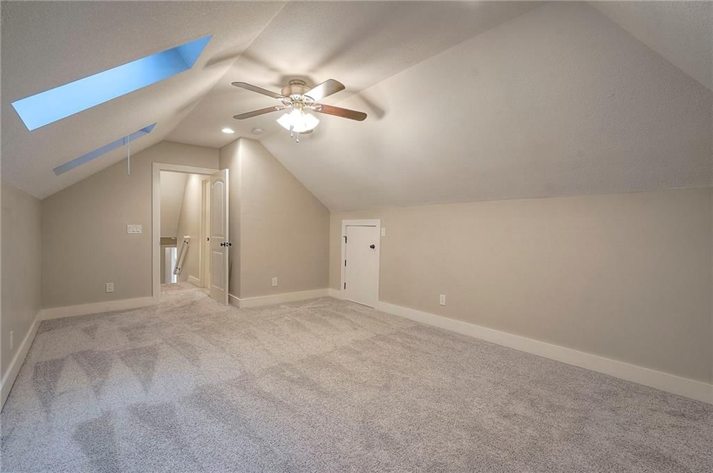 14129 S Locust Street — photo 46