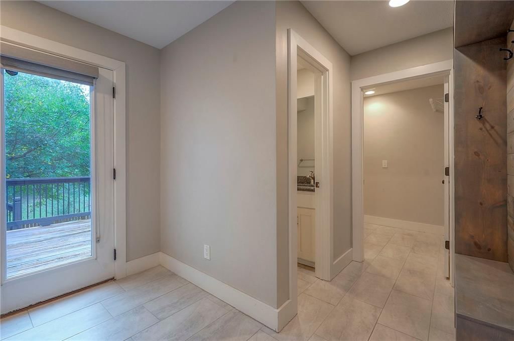 14129 S Locust Street — photo 50