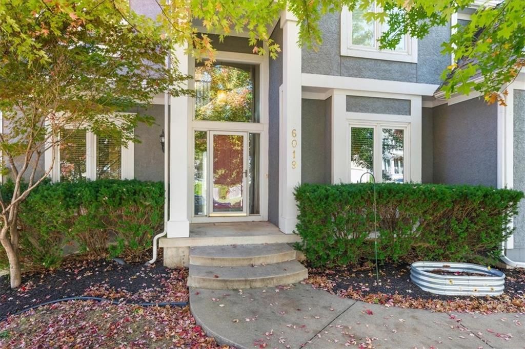 6019 W 124th Street — photo 3