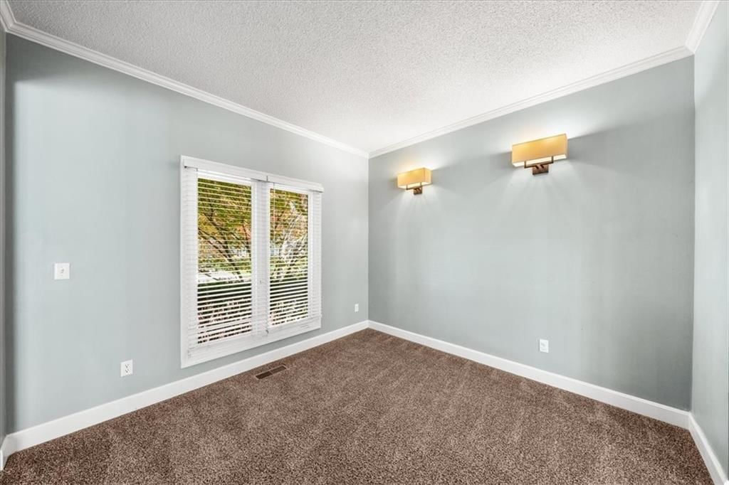 6019 W 124th Street — photo 4