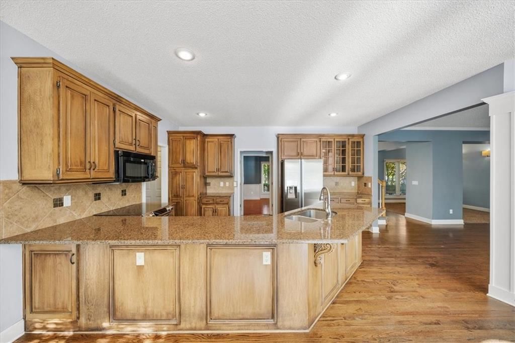 6019 W 124th Street — photo 13