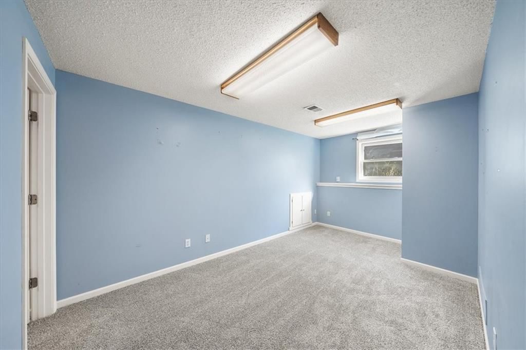 6019 W 124th Street — photo 29