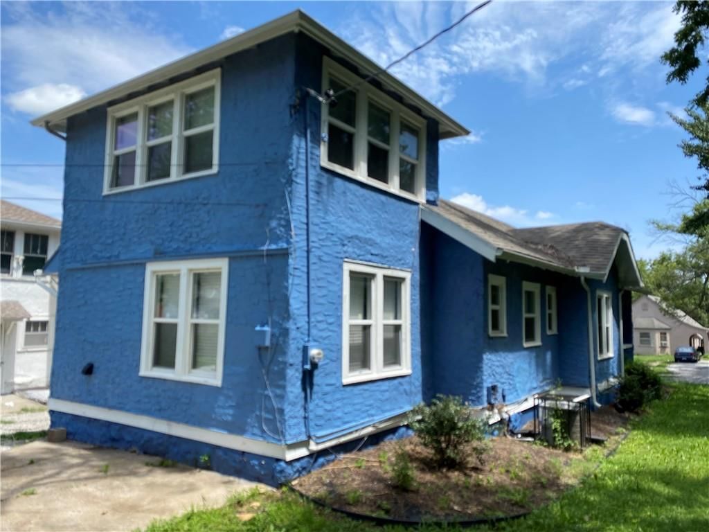 4336 Indiana Avenue — photo 5