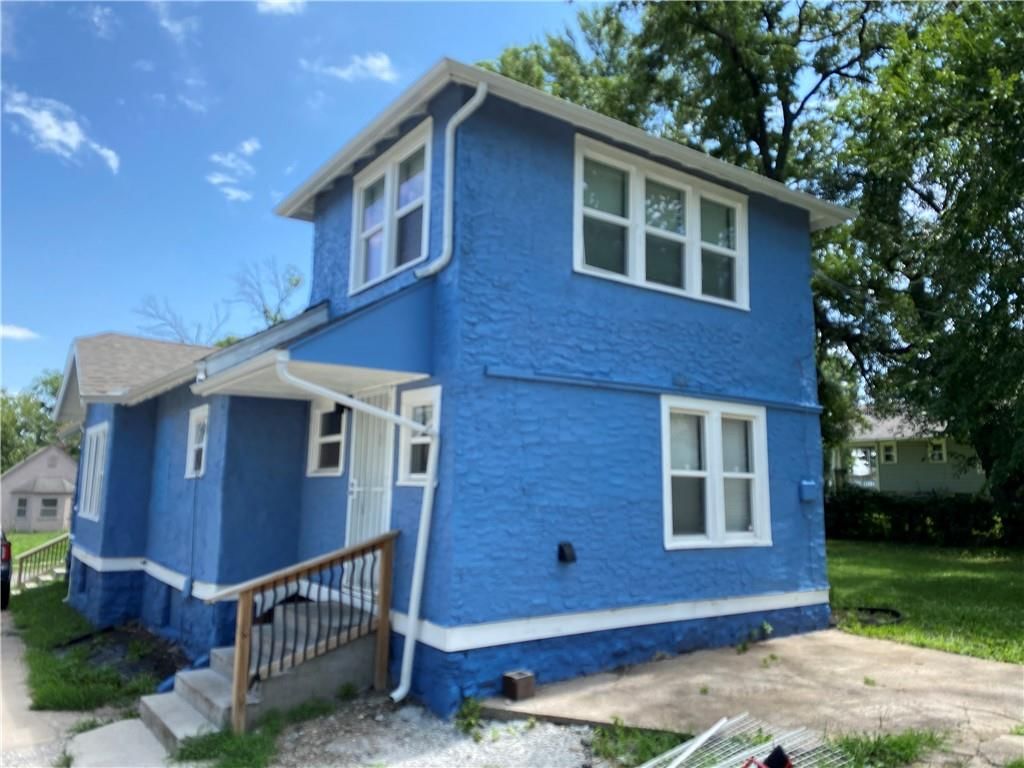 4336 Indiana Avenue — photo 6