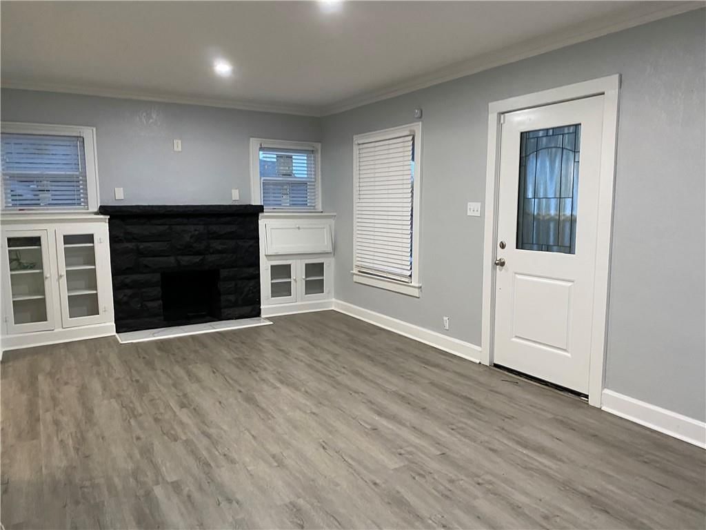 4336 Indiana Avenue — photo 8