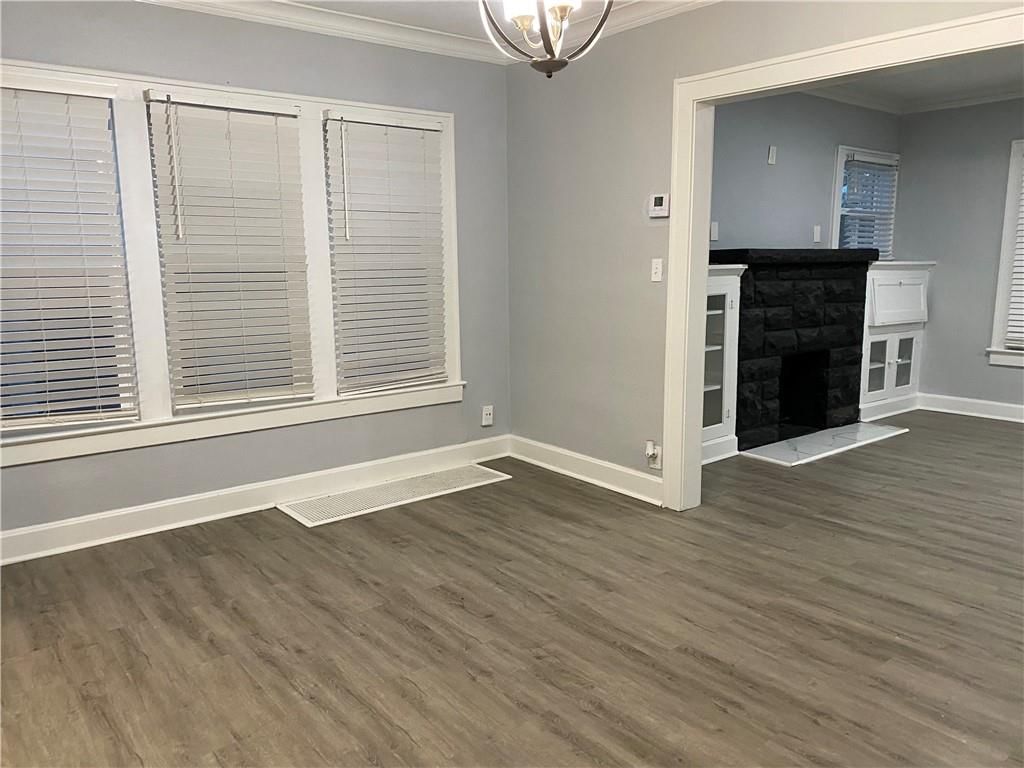 4336 Indiana Avenue — photo 10