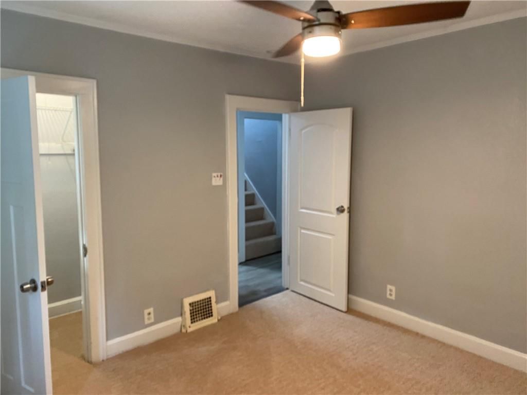4336 Indiana Avenue — photo 20