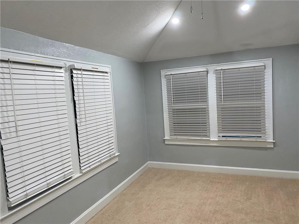4336 Indiana Avenue — photo 30