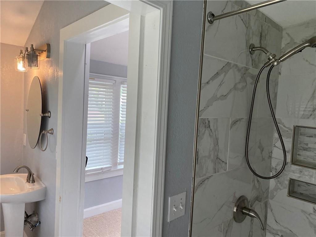 4336 Indiana Avenue — photo 31